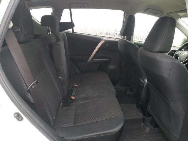 Photo 11 from auction – 2017 TOYOTA RAV4 LE with VIN JTMZFREV9HJ718909