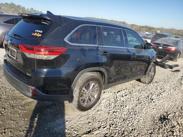 Photo 3 from auction – 2019 TOYOTA HIGHLANDER with VIN 5TDKZRFH4KS559387