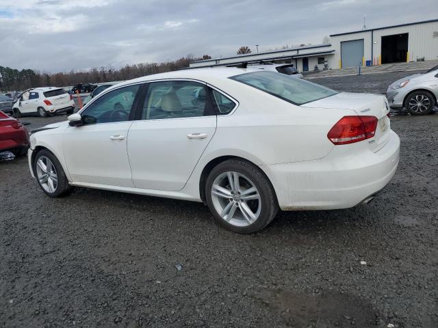 Photo 2 from auction – 2015 VOLKSWAGEN PASSAT SE with VIN 1VWBV7A35FC092674