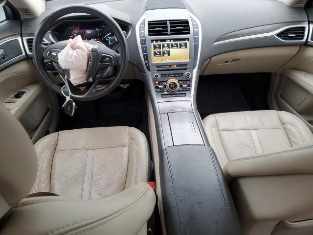 Photo 8 from auction – 2017 LINCOLN MKZ RESERV with VIN 3LN6L5E95HR655347