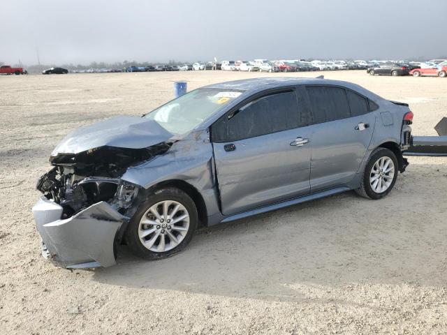 TOYOTA COROLLA LE 2021 with VIN 5YFVPMAE5MP261526 - Photo from auction