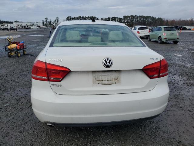 Photo 6 from auction – 2015 VOLKSWAGEN PASSAT SE with VIN 1VWBV7A35FC092674