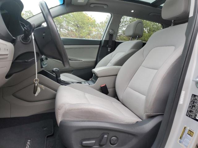 Photo 7 from auction – 2018 HYUNDAI TUCSON VAL with VIN KM8J3CA28JU689949