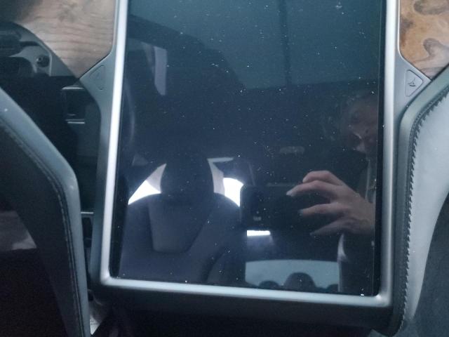 Photo 9 from auction – 2021 TESLA MODEL X with VIN 5YJXCAE28MF323662