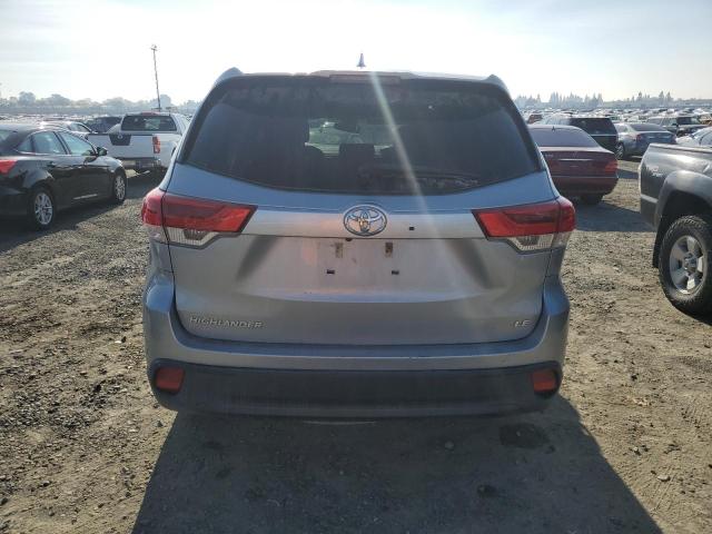 Photo 6 from auction – 2018 TOYOTA HIGHLANDER with VIN 5TDZZRFHXJS284525