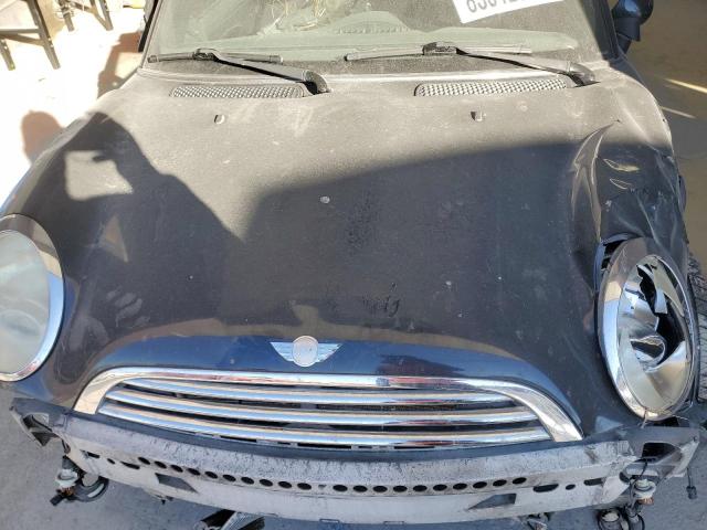 Photo 11 from auction – 2005 MINI COOPER with VIN WMWRF33415TF62467