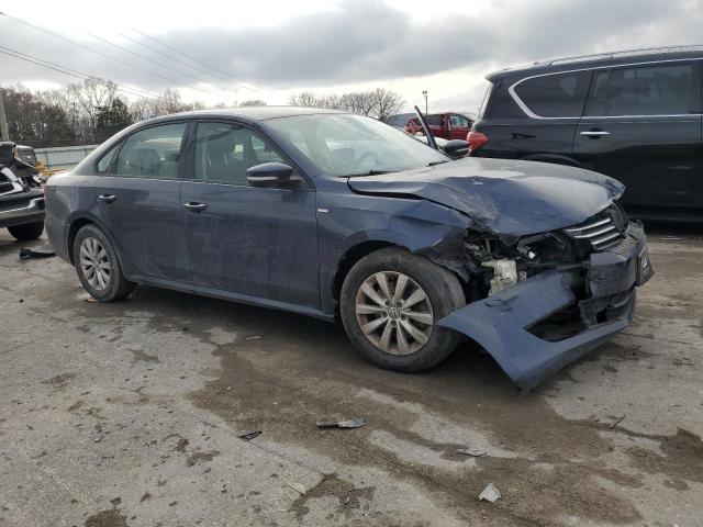 Photo 4 from auction – 2015 VOLKSWAGEN PASSAT S with VIN 1VWAT7A37FC005567