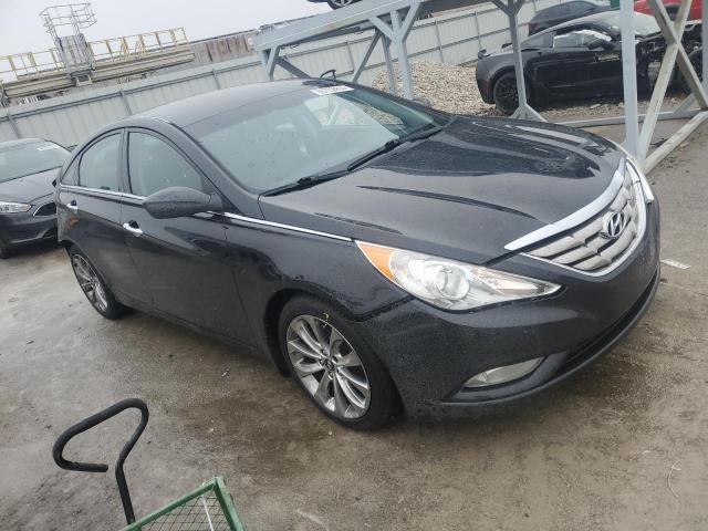 Photo 4 from auction – 2013 HYUNDAI SONATA SE with VIN 5NPEC4AC6DH681089