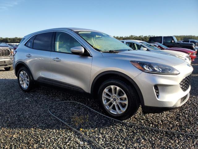 Photo 4 from auction – 2020 FORD ESCAPE SE with VIN 1FMCU0G69LUA73517
