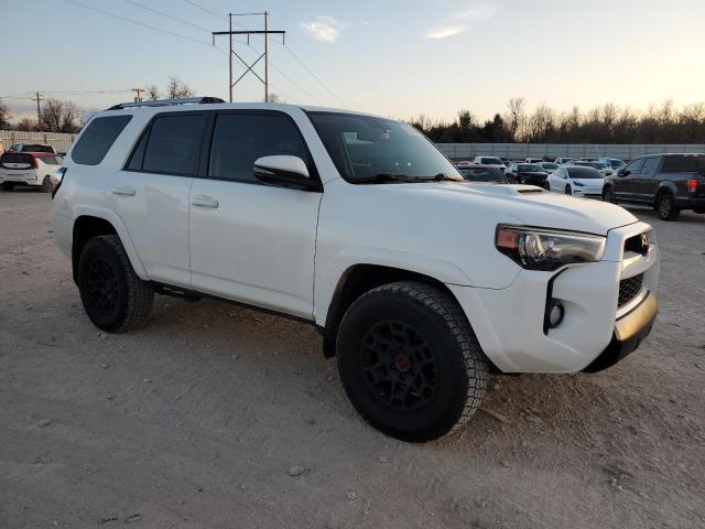 Photo 4 from auction – 2014 TOYOTA 4RUNNER SR with VIN JTEBU5JR1E5177539