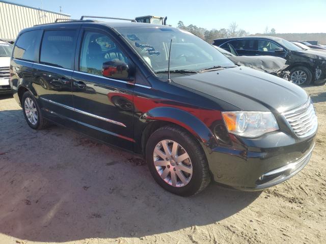 Photo 4 from auction – 2015 CHRYSLER TOWN & COU with VIN 2C4RC1BG4FR538553