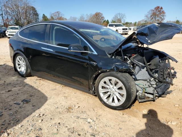 Photo 4 from auction – 2016 TESLA MODEL X with VIN 5YJXCAE22GF014466
