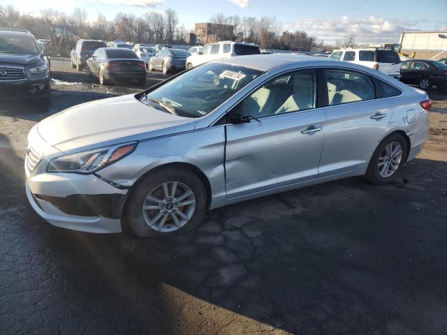 HYUNDAI SONATA SE 2016 with VIN 5NPE24AF7GH358235 - Photo from auction