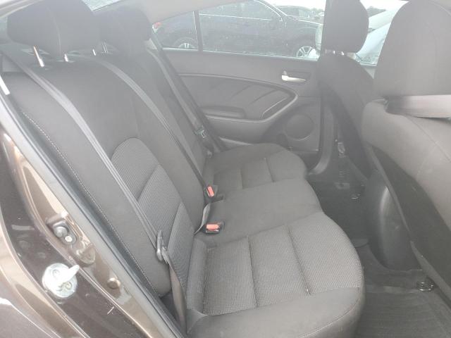 Photo 10 from auction – 2017 KIA FORTE LX with VIN 3KPFK4A71HE055910