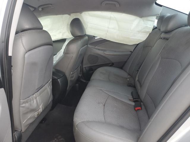 Photo 10 from auction – 2013 HYUNDAI SONATA SE with VIN 5NPEC4AC4DH713229