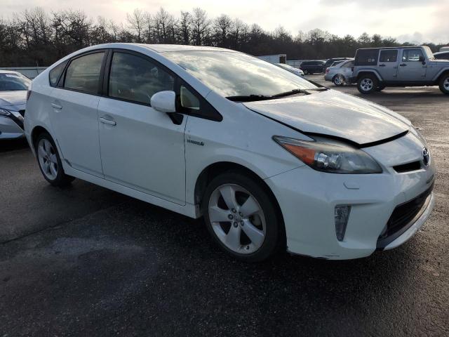 Photo 4 from auction – 2013 TOYOTA PRIUS with VIN JTDKN3DU1D1709898
