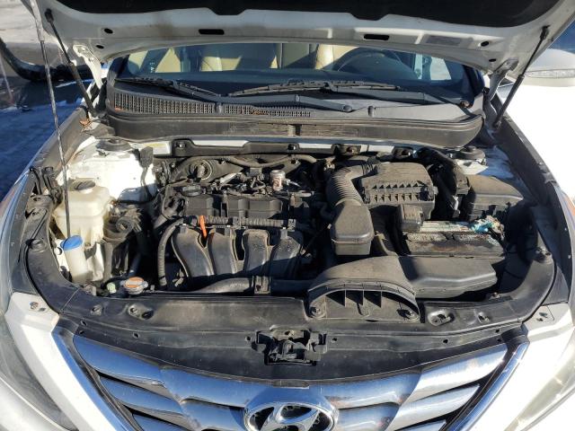 Photo 11 from auction – 2011 HYUNDAI SONATA SE with VIN 5NPEC4AC2BH303526