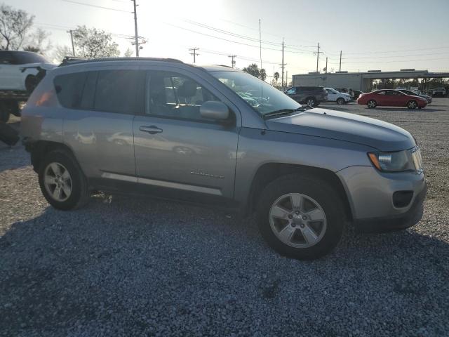 Photo 4 from auction – 2017 JEEP COMPASS LA with VIN 1C4NJCEA2HD151478