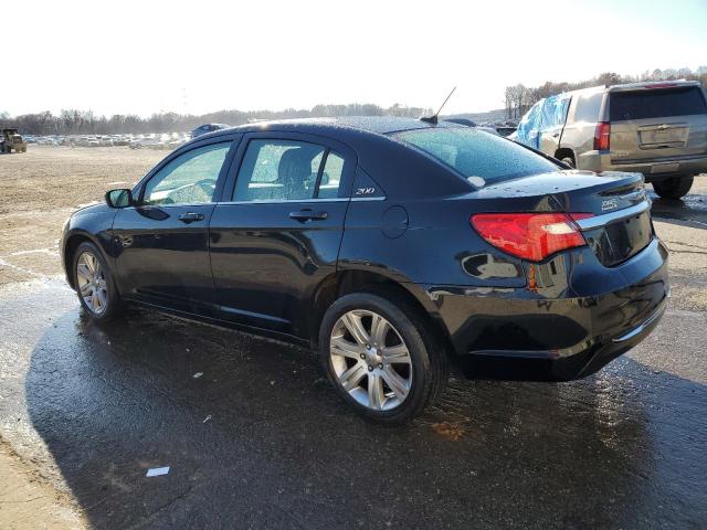 Photo 2 from auction – 2013 CHRYSLER 200 TOURIN with VIN 1C3CCBBB1DN550836