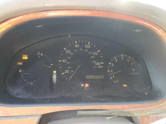 Photo 9 from auction – 2001 LEXUS RX 300 with VIN JTJGF10U310094394