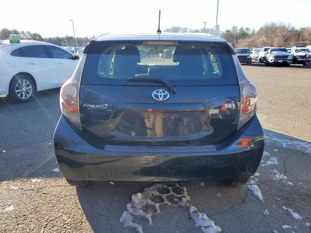 Photo 6 from auction – 2013 TOYOTA PRIUS C with VIN JTDKDTB36D1552673