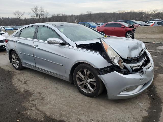 Photo 4 from auction – 2012 HYUNDAI SONATA SE with VIN 5NPEC4AC4CH364023