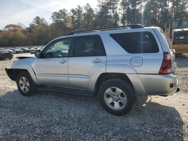 Photo 2 from auction – 2004 TOYOTA 4RUNNER SR with VIN JTEBT14R848009434