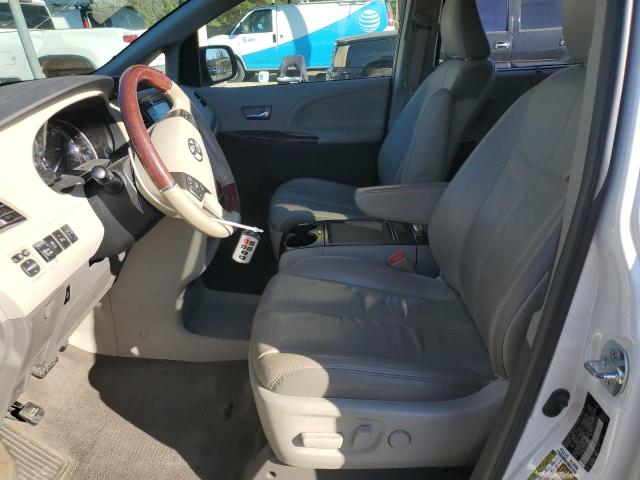 Photo 7 from auction – 2012 TOYOTA SIENNA XLE with VIN 5TDYK3DC2CS200429