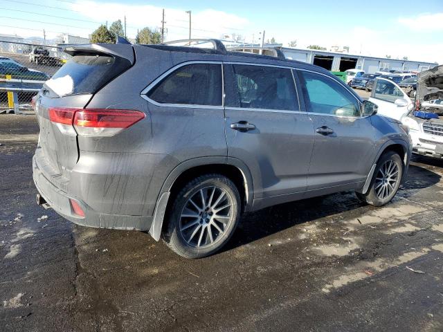 Photo 3 from auction – 2017 TOYOTA HIGHLANDER with VIN 5TDJZRFH4HS414452