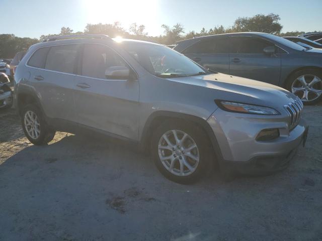 Photo 4 from auction – 2017 JEEP CHEROKEE L with VIN 1C4PJLCB9HD218890