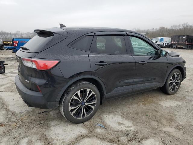 Photo 3 from auction – 2022 FORD ESCAPE SE with VIN 1FMCU9G65NUA12866