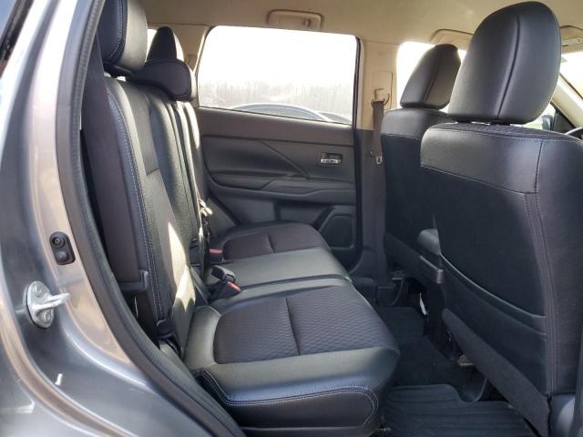 Photo 11 from auction – 2015 MITSUBISHI OUTLANDER with VIN JA4AZ3A31FZ004349