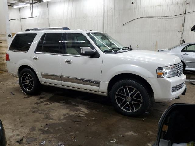 Photo 4 from auction – 2010 LINCOLN NAVIGATOR with VIN 5LMJJ2J51AEJ09720