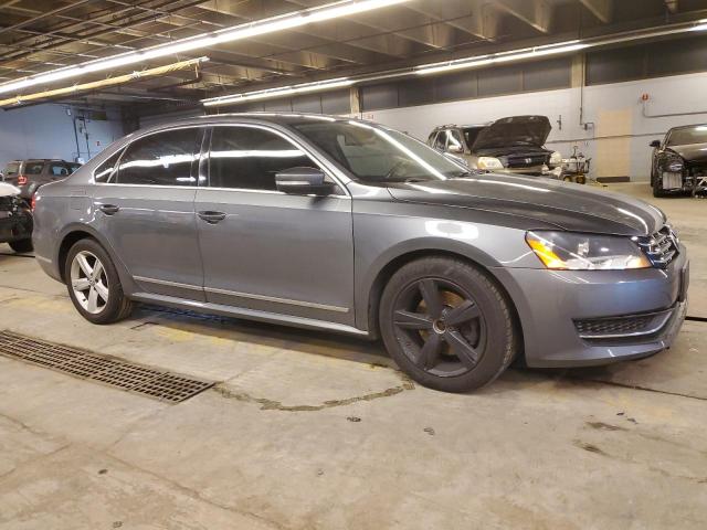 Photo 4 from auction – 2013 VOLKSWAGEN PASSAT SEL with VIN 1VWCH7A33DC023541