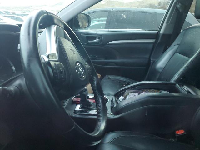Photo 7 from auction – 2017 TOYOTA HIGHLANDER with VIN 5TDJZRFH6HS510664