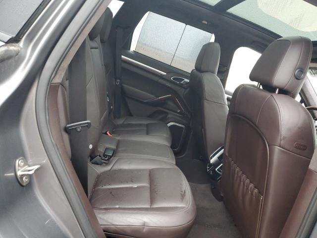Photo 11 from auction – 2012 PORSCHE CAYENNE S with VIN WP1AE2A2XCLA91894