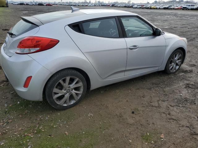 Photo 3 from auction – 2017 HYUNDAI VELOSTER with VIN KMHTC6AD1HU308089