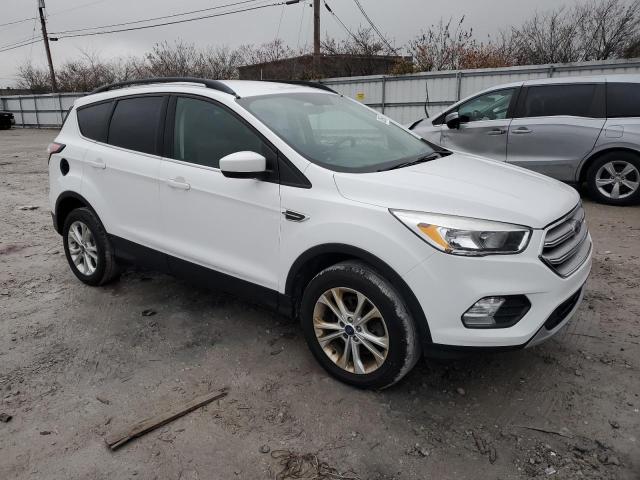 Photo 4 from auction – 2018 FORD ESCAPE SE with VIN 1FMCU9GDXJUB51190