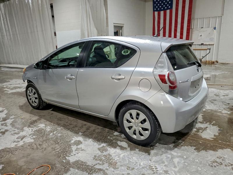Photo 2 from auction – 2012 TOYOTA PRIUS C with VIN JTDKDTB35C1014545