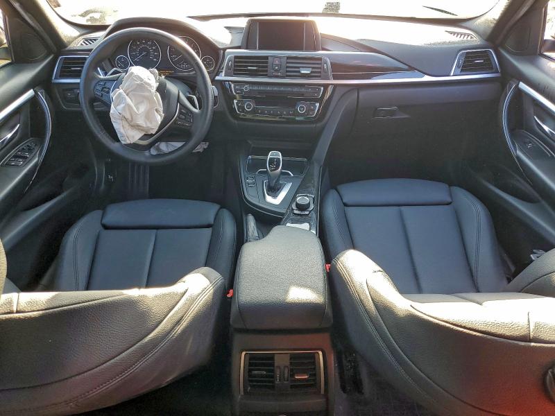Photo 8 from auction – 2018 BMW 330 XI with VIN WBA8D9G54JNU67677