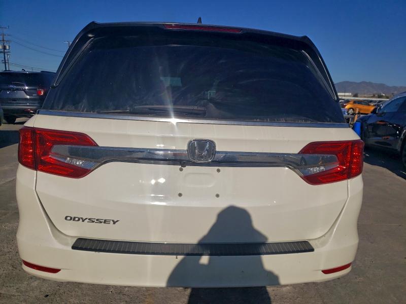 Photo 6 from auction – 2018 HONDA ODYSSEY EX with VIN 5FNRL6H73JB093215