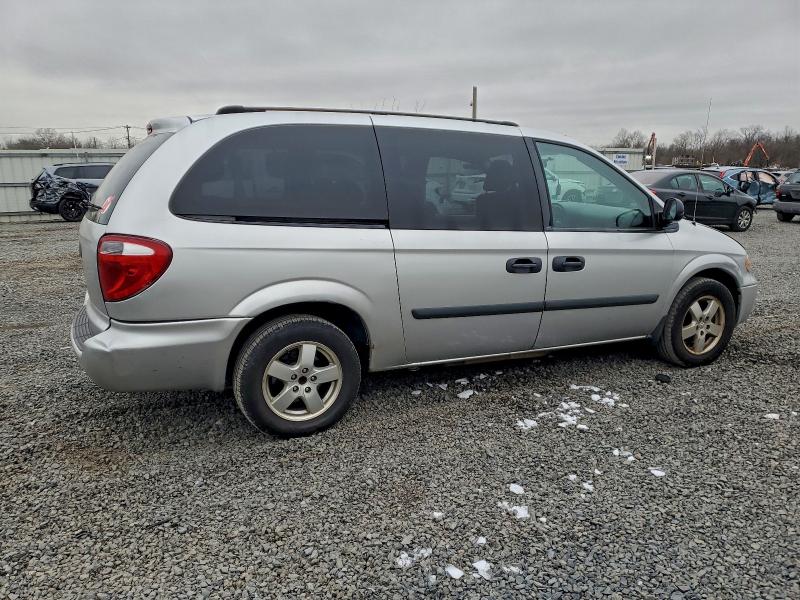 Photo 3 from auction – 2006 DODGE GRAND CARA with VIN 1D4GP24R56B556139