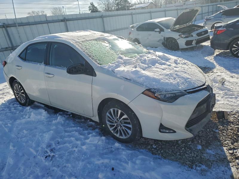 Photo 4 from auction – 2017 TOYOTA COROLLA LE with VIN 5YFBPRHE2HP609701