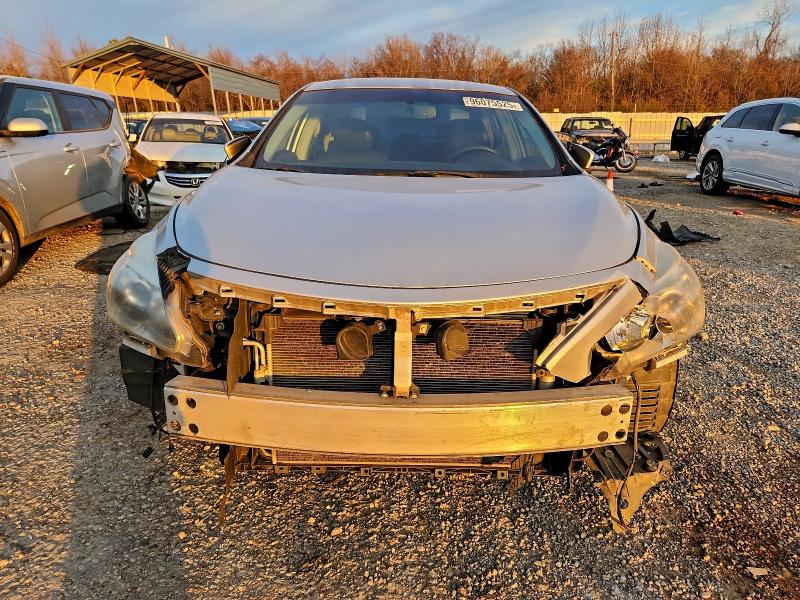 Photo 5 from auction – 2013 NISSAN ALTIMA with VIN 1N4AL3AP7DC100485