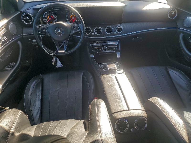 Photo 8 from auction – 2017 MERCEDES-BENZ E 300 with VIN WDDZF4JB4HA167843