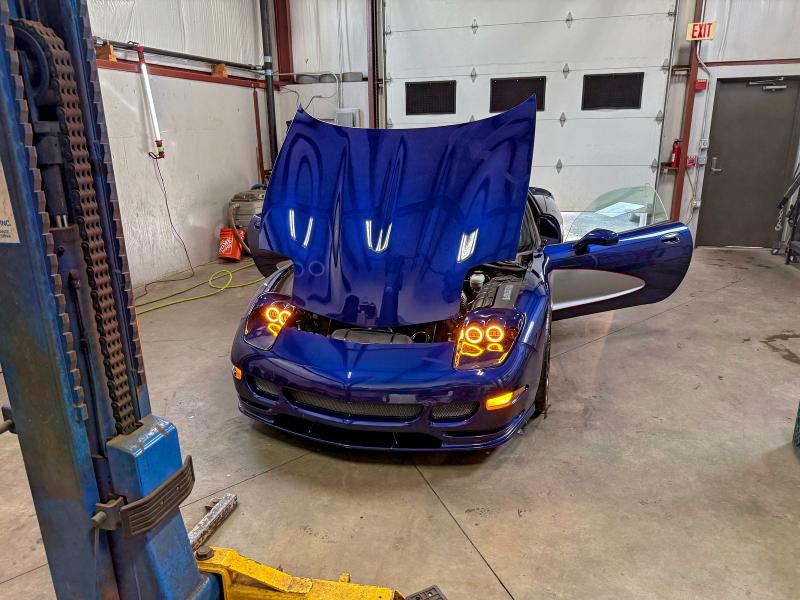 Photo 2 from auction – 2004 CHEVROLET CORVETTE Z with VIN 1G1YY12S94510001