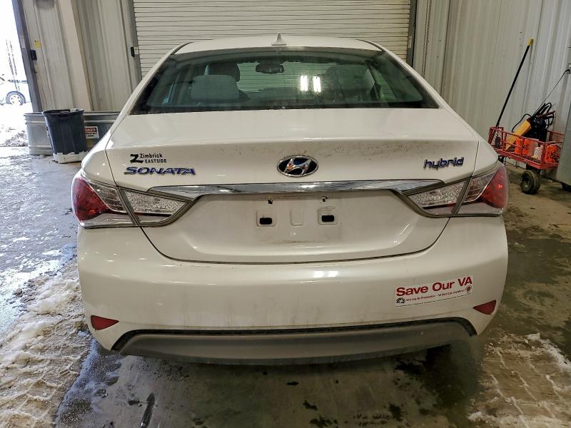 Photo 6 from auction – 2013 HYUNDAI SONATA HYB with VIN KMHEC4A40DA064816