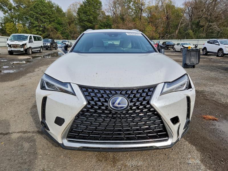 Photo 5 from auction – 2020 LEXUS UX with VIN JTHP9JBH5L2023505