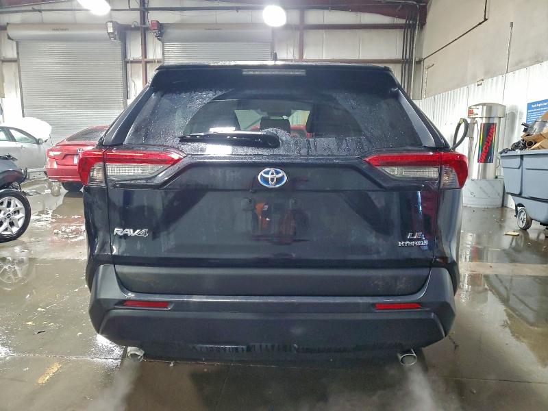 Photo 6 from auction – 2019 TOYOTA RAV4 LE with VIN 2T3MWRFV7KW007243