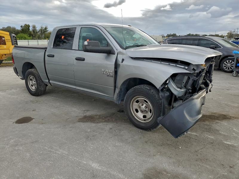 Photo 4 from auction – 2022 RAM 1500 CLASS with VIN 3C6RR7KG0NG310806